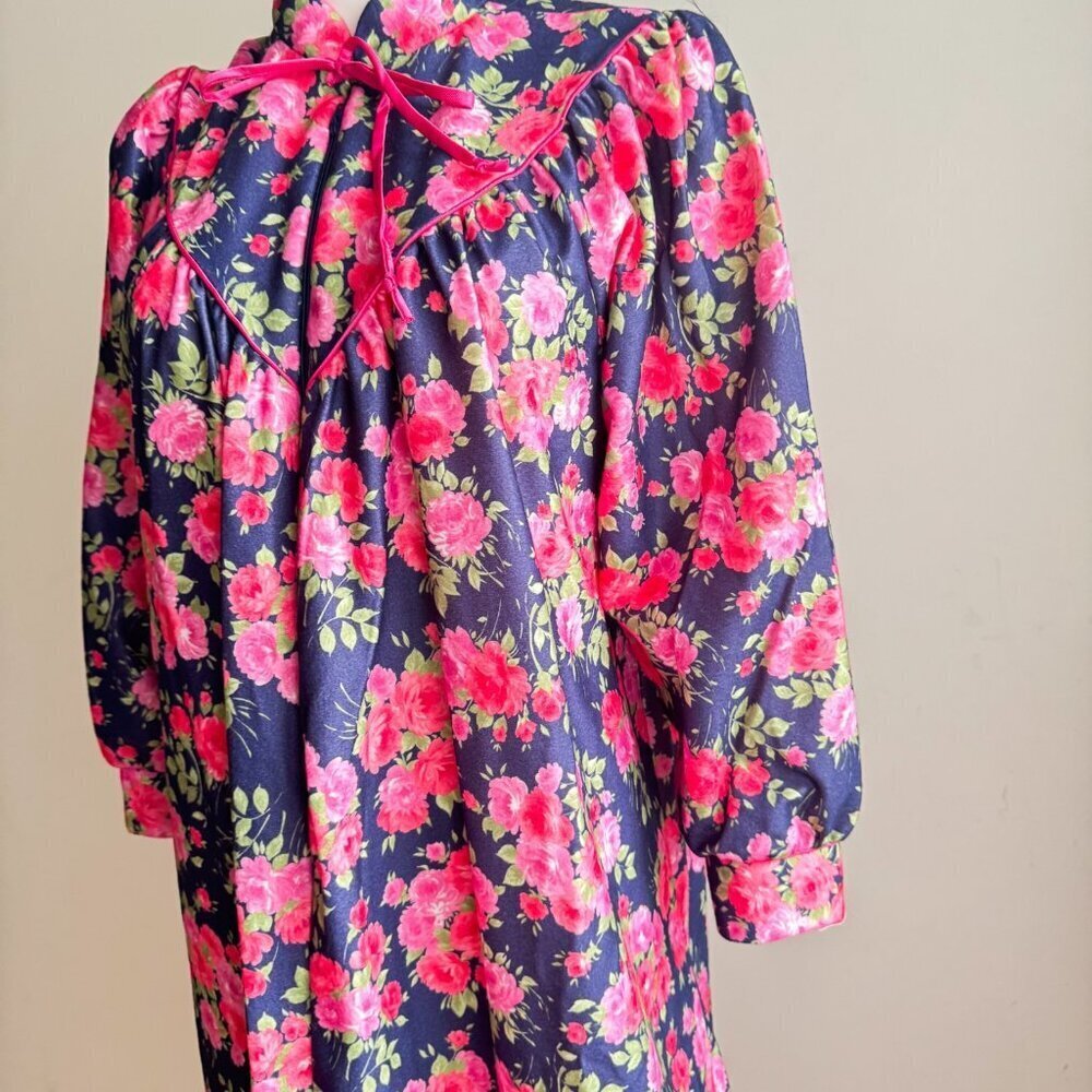 Vintage Hamilton Blue Pink Florals Long Sleeve Nightgown M - Picture 5 of 8